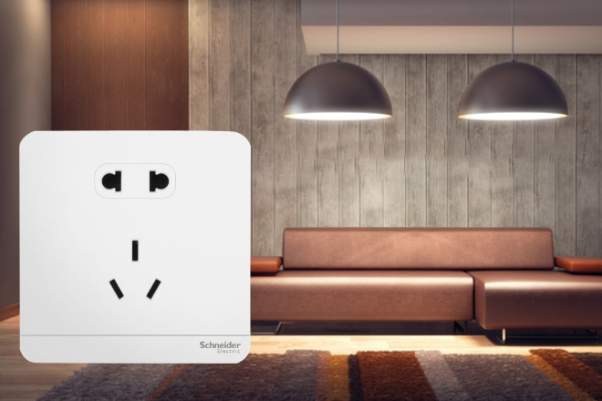 Je Midway Switch Multi-Control Switch? Co dělá multifunkční spínač?